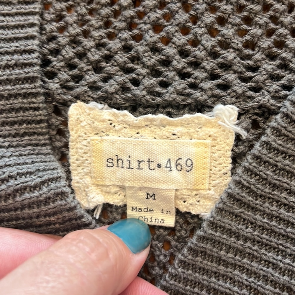 Cute Gray Knit Hooded V-Neck Sweater - Picture 6 of 7